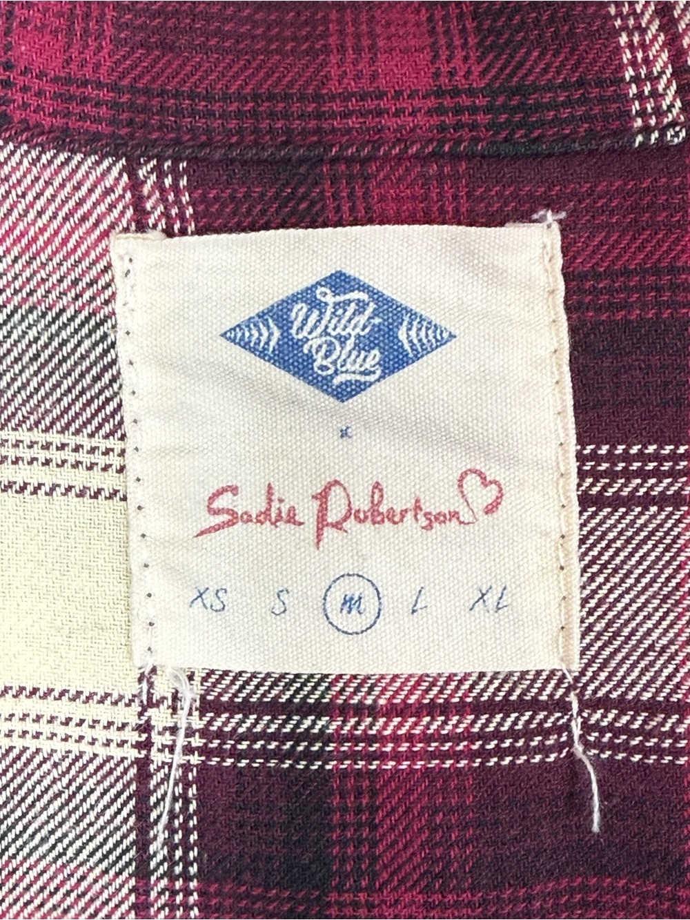 Wild Blue x Sadie Robertson Red Plaid Flannel Open-Front Shacket. Size Medium. - Picture 2 of 6